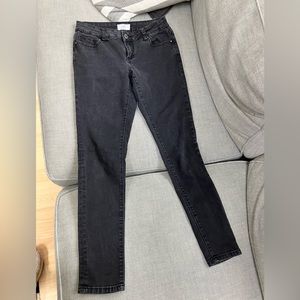 Crown & Ivy Skinny Jeans: Size 4